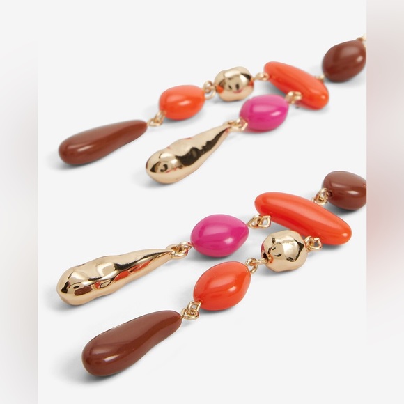 Express multi shape layered chandelier drop earring - Picture 3 of 9